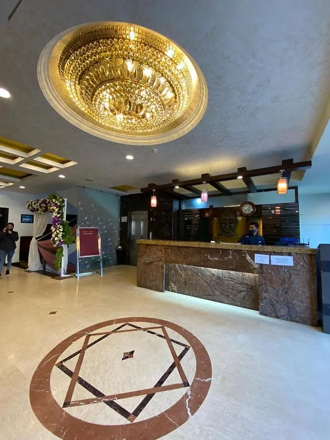 Hotel The Pearl Chandigarh 3*,